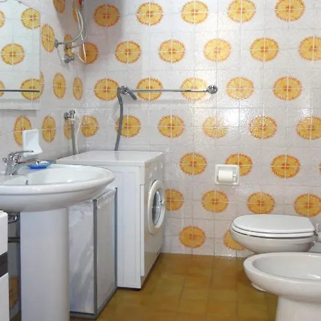 Apartment Amazing In Caorle Near Seabeach Porto Santa Margherita di Caorle