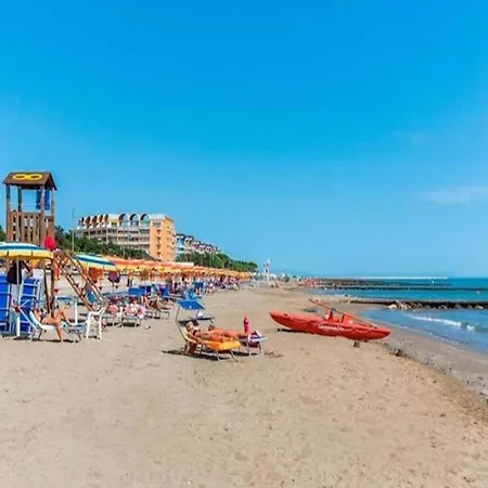 Amazing In Caorle Near Seabeach